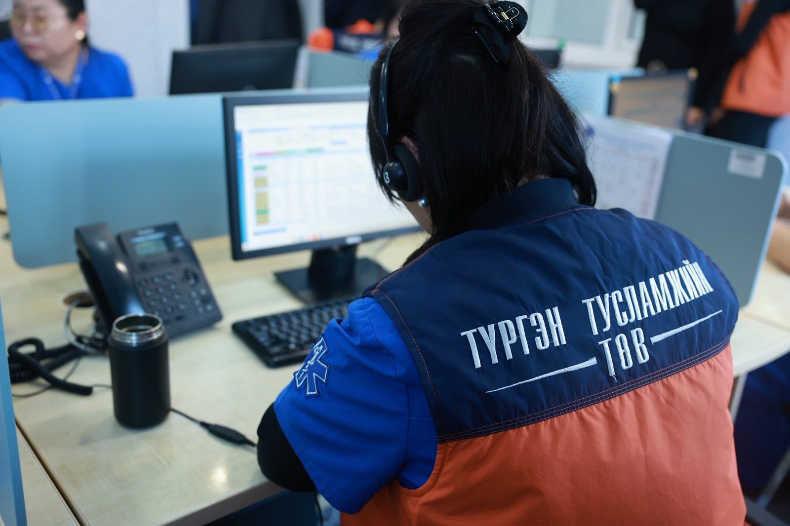 Иргэд 103 дугаарт дуудлага өгөөд 5-10 минутын дотор түргэн тусламжийн үйлчилгээ авдаг болно